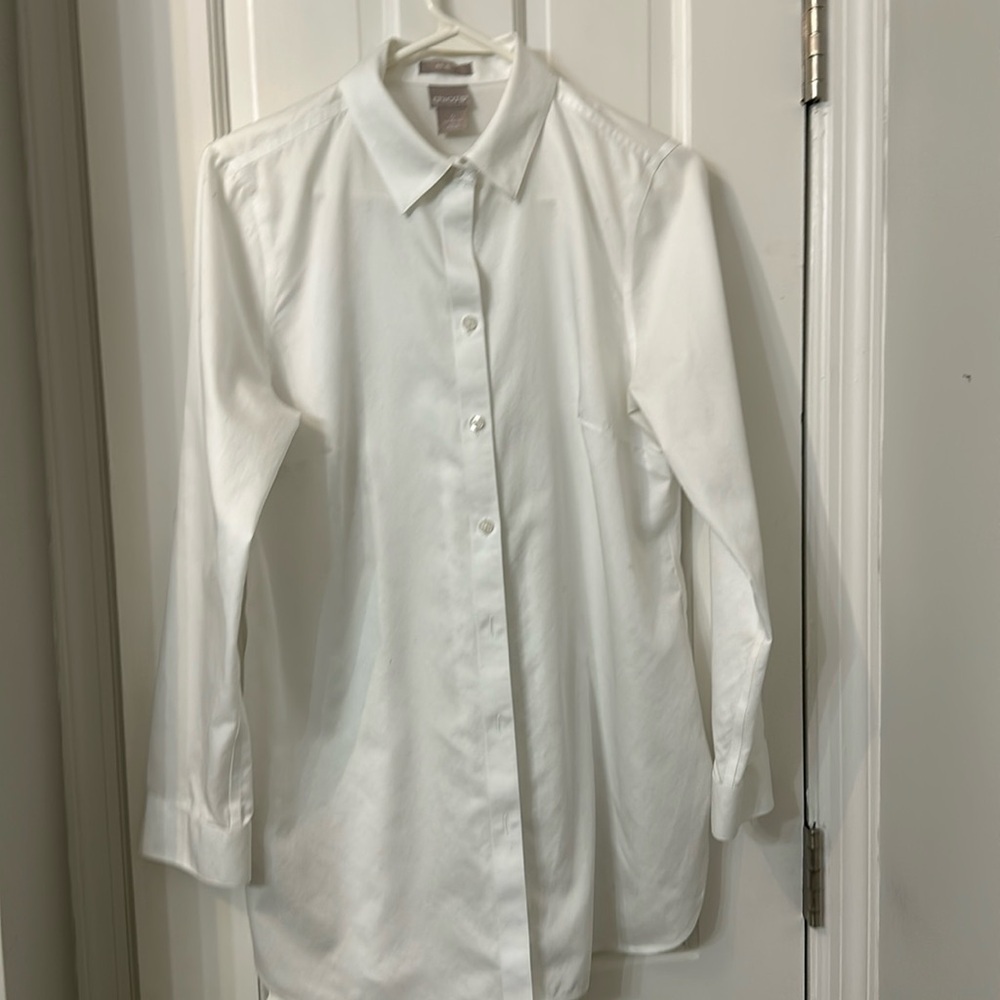 Chicos white cotton tunic size 0 classic excellent condition darts 20” bust 30”L